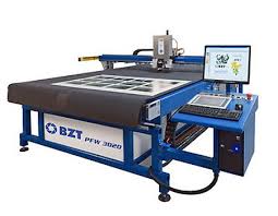 frezernyj-stanok-s-chpu-po-derevu